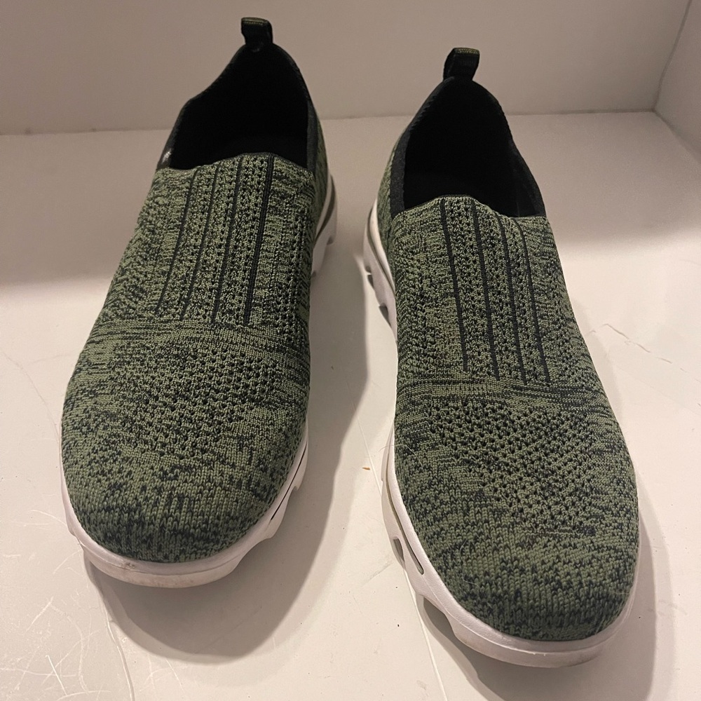 Propet Olive Knit Men's Slip-On Sneakers